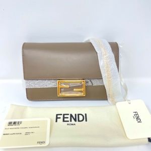 Brand new Fendi Flat Baguette Chain Wallet